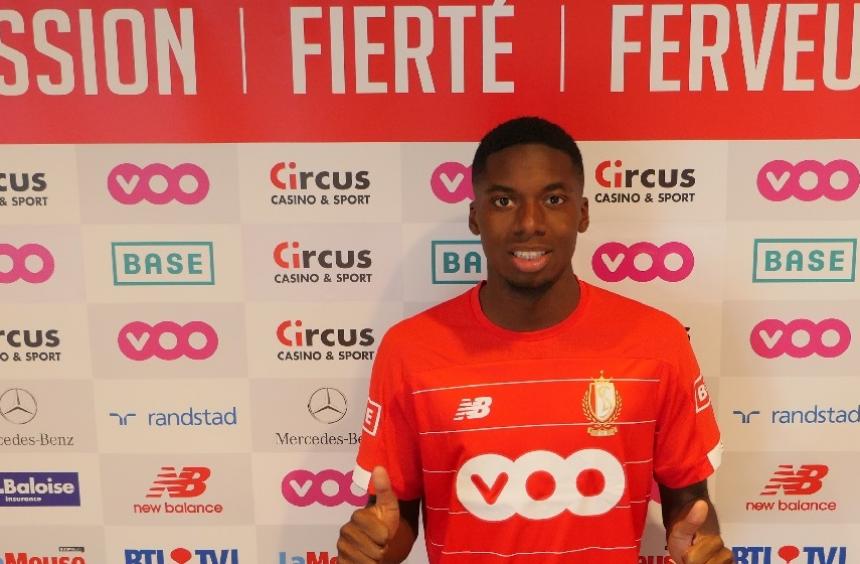 Eerste contract voor Jeovanni DIANGANGA