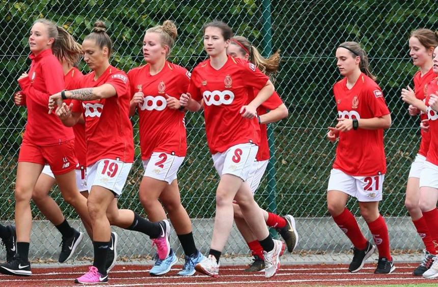 Entraînements au Standard de Liège pour les jeunes filles