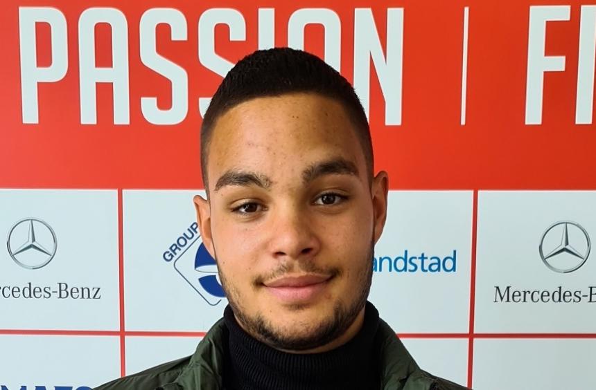 Lucas VANKERKHOVEN reste rouche