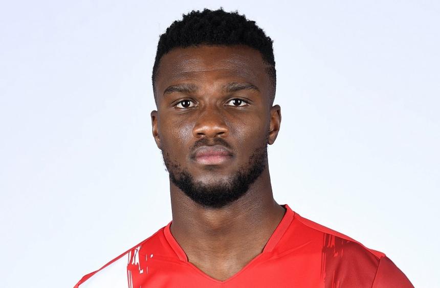 Obbi OULARE à Barnsley