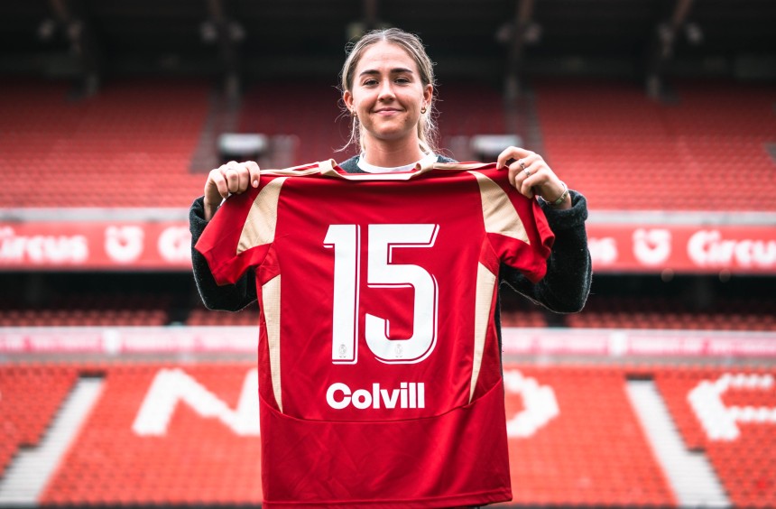 Aoife Colvill vervoegt de rangen van Standard Femina