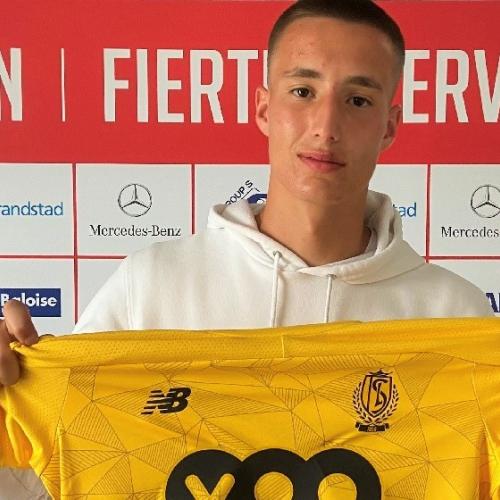 Eerste profcontract voor Louis FORTIN