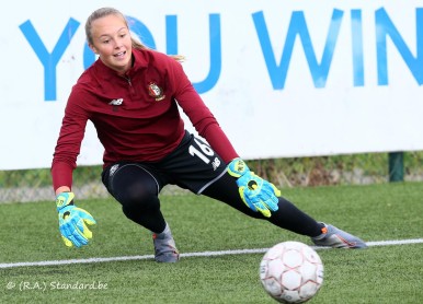Standard Femina - FC Eindhoven (oefenduel)